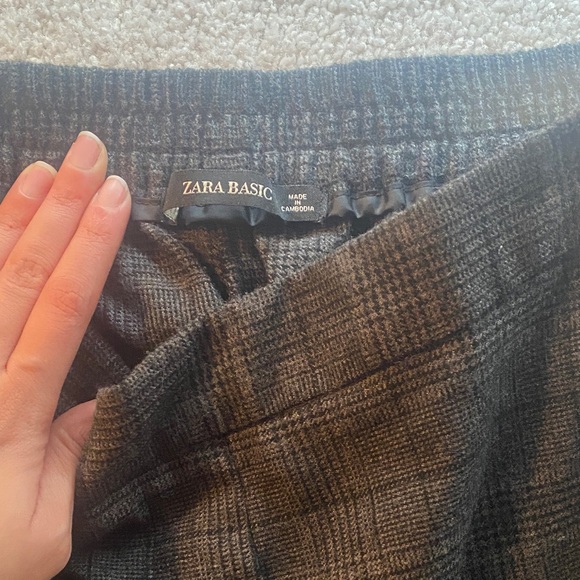 Zara Basic Dark Gray Plaid Trousers - Picture 2 of 4